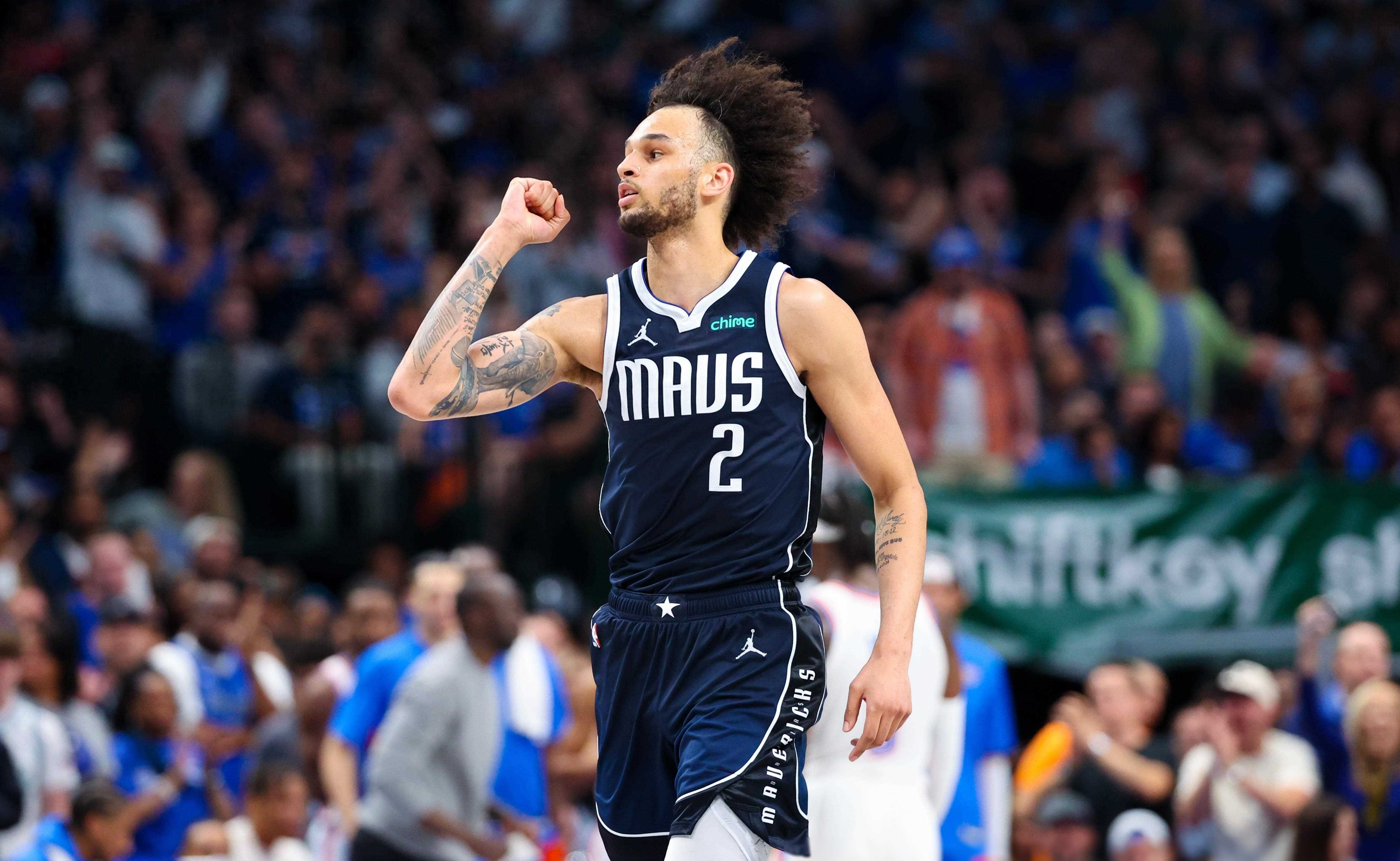 独行侠绝杀：多诺万雄鹿关键时刻助胜的简单介绍