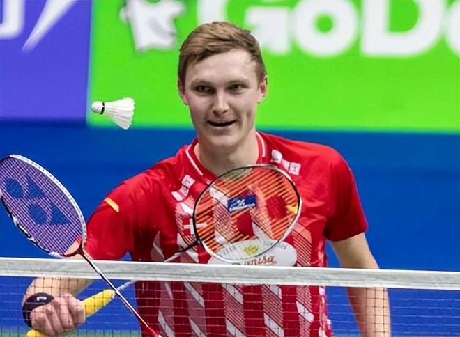 1xBit体育官方登录入口-新加坡射击选手冷静应对，连胜冠军